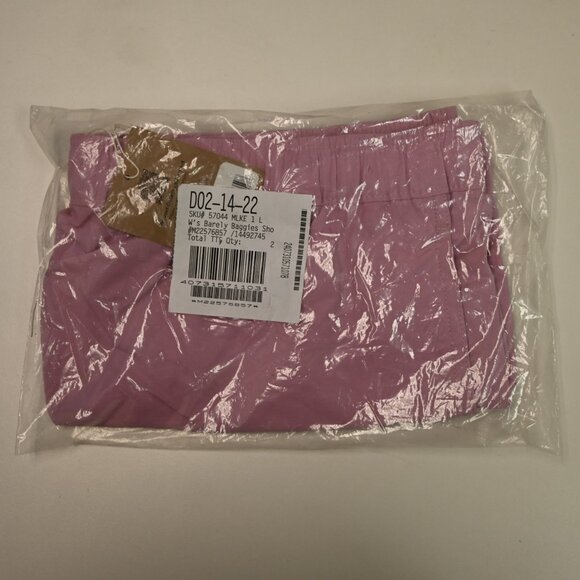 Patagonia Women's Pink Shorts - Picture 4 of 5